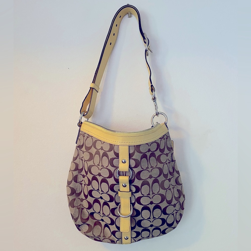 COACH Y2K Yellow signature Coach Chelsea shoulder bag purse